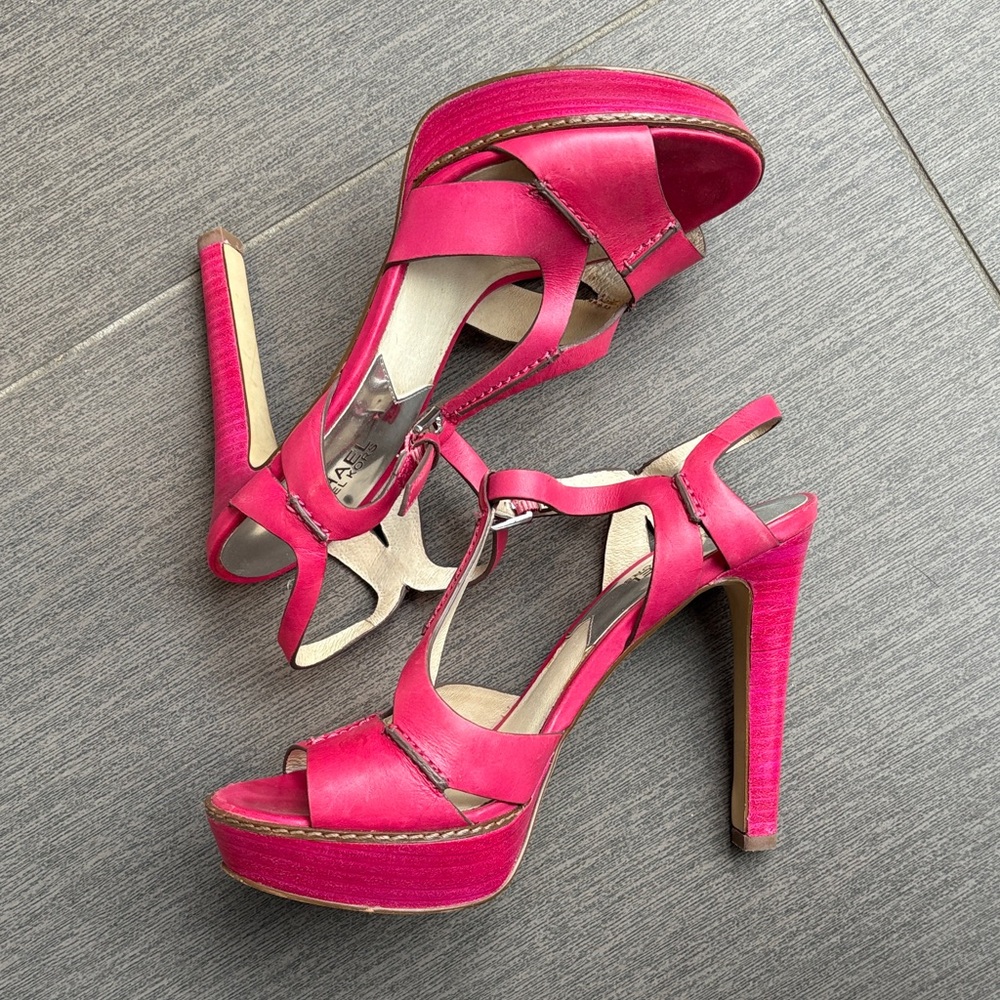 Michael Kors Fuchsia Strappy Heels